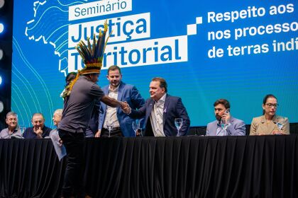 Max Russi defende segurança jurídica e diálogo em seminário sobre demarcação de terras indígenas