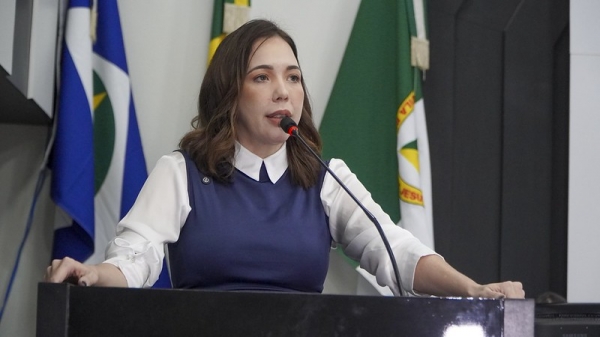 Maysa Leão alerta para erotização infantil e cobra ações efetivas do município