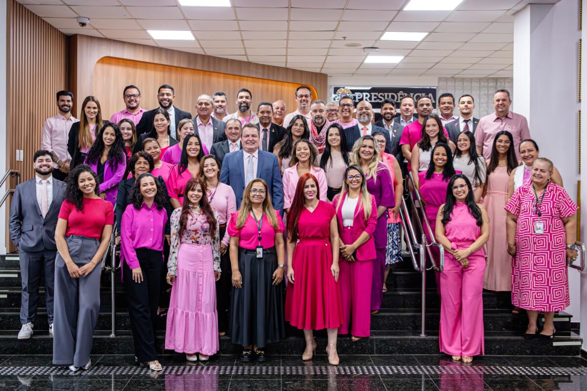 Presidente da ALMT, Max Russi, adere à campanha Outubro Rosa