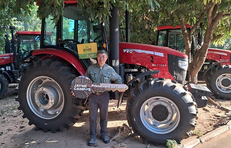 Primavera do Leste é contemplada com maquinário agrícola por meio do Programa PROMAQ
