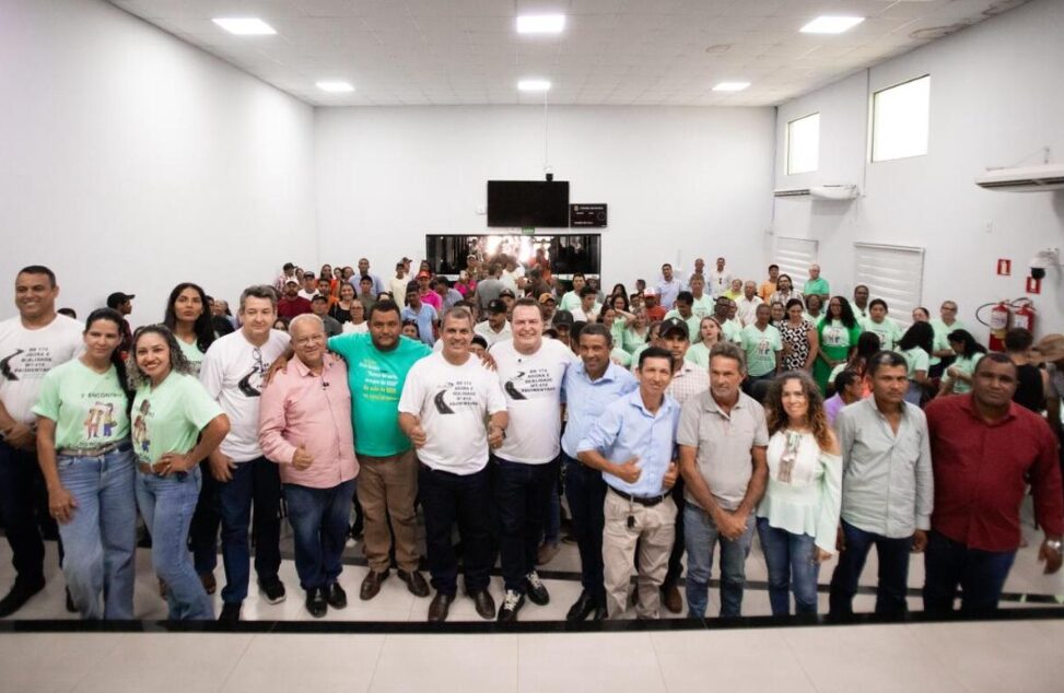 Em Colniza, Max Russi destaca valorização dos agentes de saúde e o apoio ao desenvolvimento da região