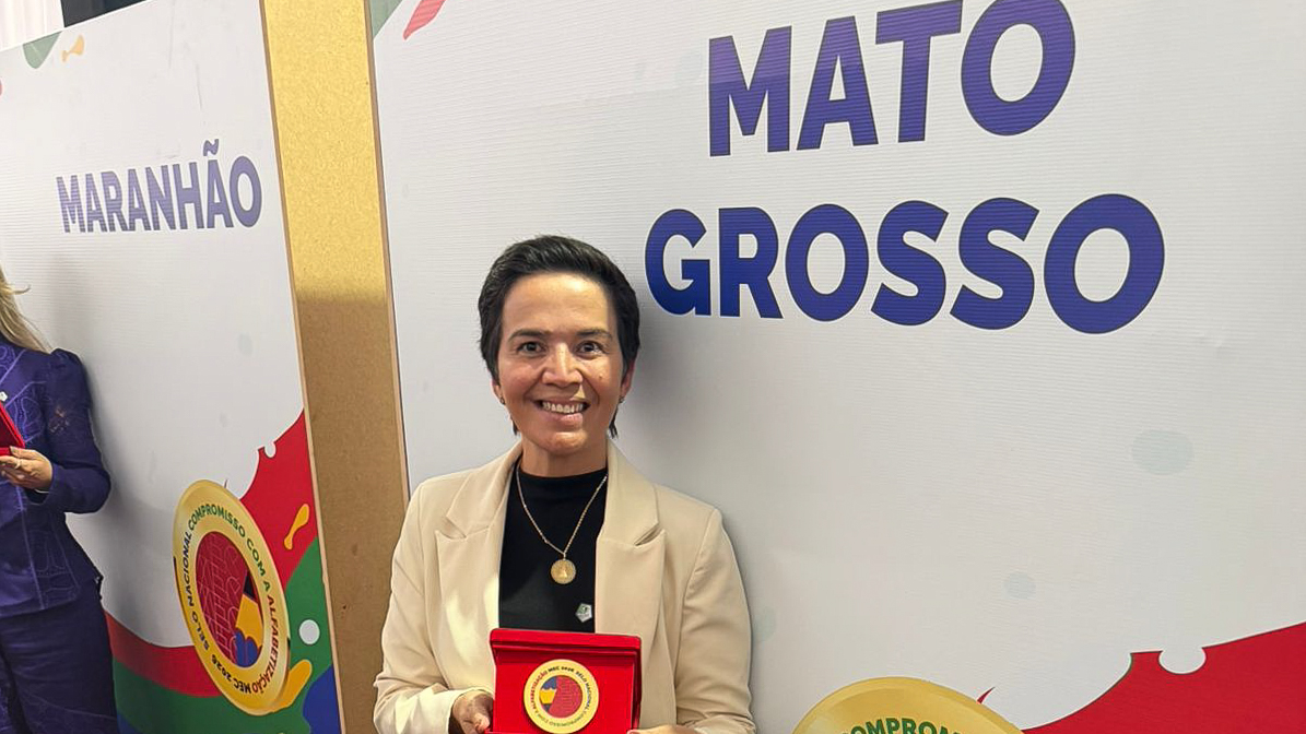 Várzea Grande recebe Selo Ouro de Alfabetização pelo 2º ano consecutivo